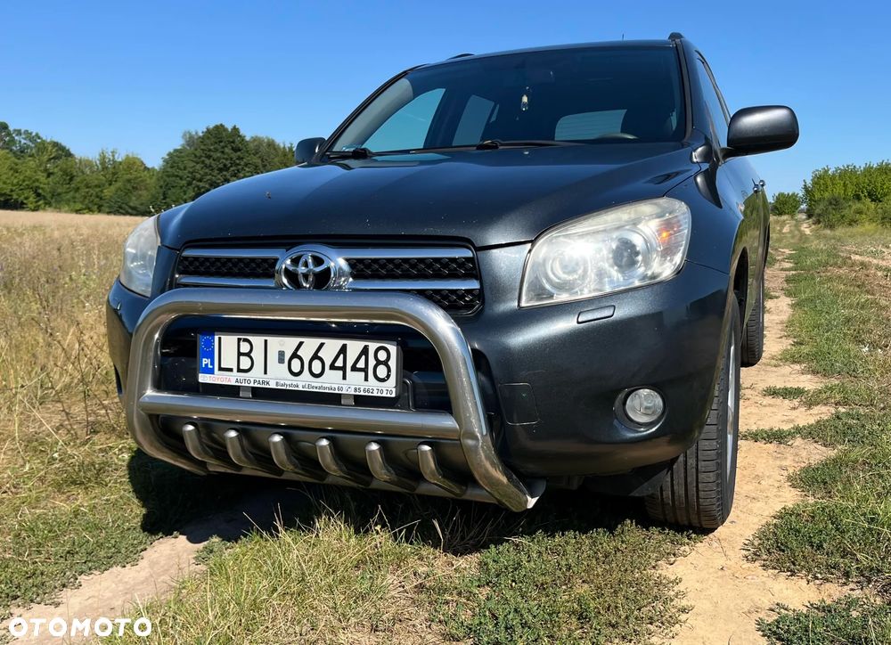 Toyota RAV4 - 38