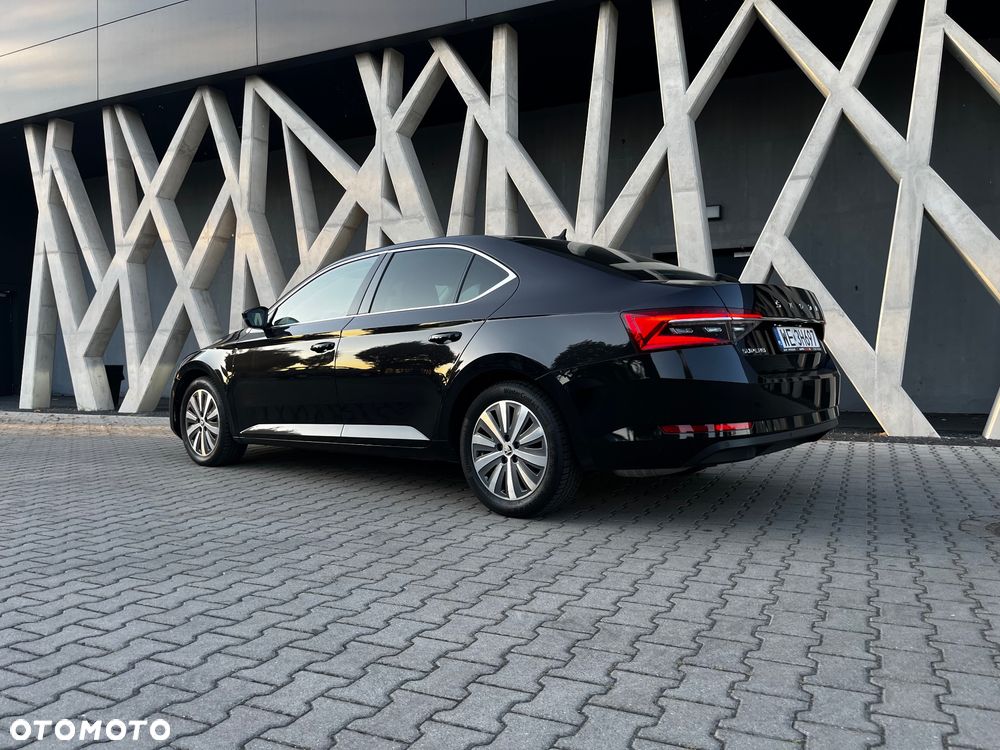 Skoda Superb 2.0 TSI Style DSG - 7