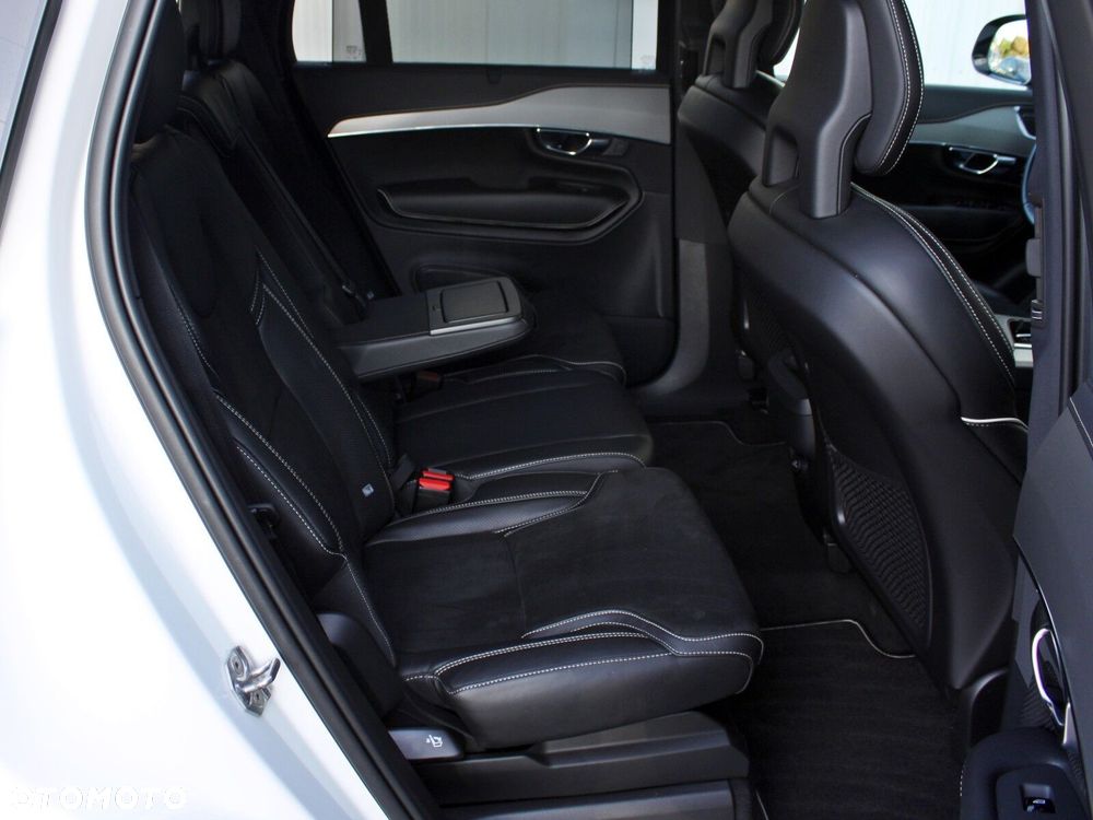 Volvo XC 90 D5 SCR AWD R-Design - 17