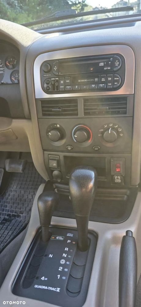 Jeep Grand Cherokee 4.0 Laredo - 18