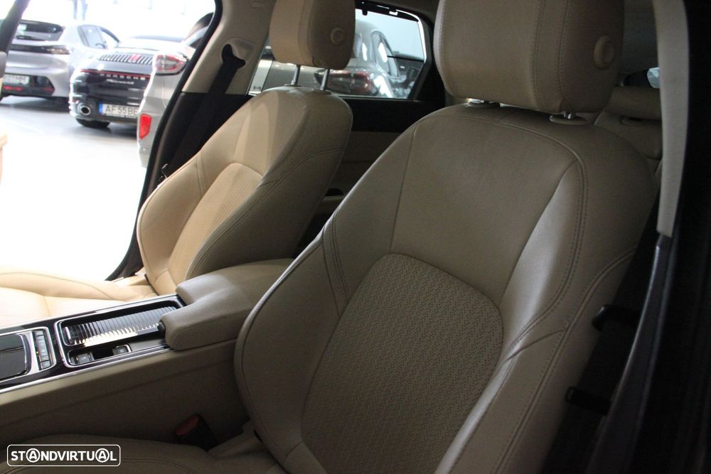 Jaguar XF Sportbrake 2.0 D Prestige Aut. - 9