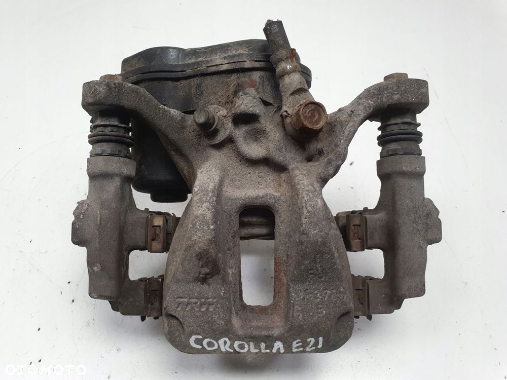 Toyota Corolla XII E21 TYLNY ZACISK HAMULCOWY prawy tył 46310-F4011 - 1