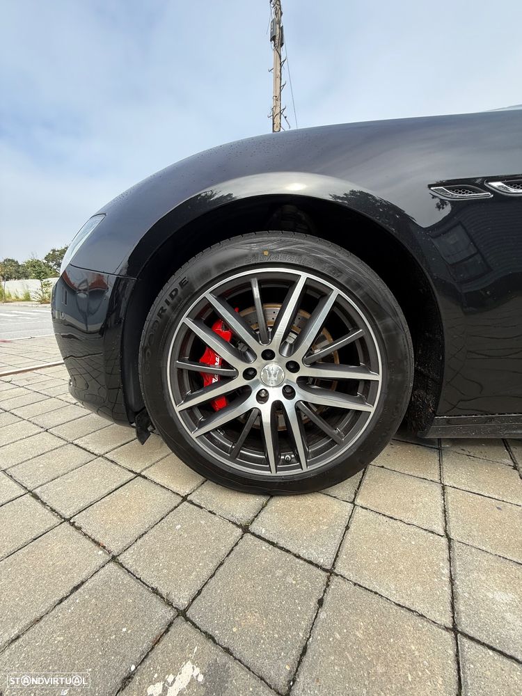 Maserati Ghibli 3.0 V6 - 29