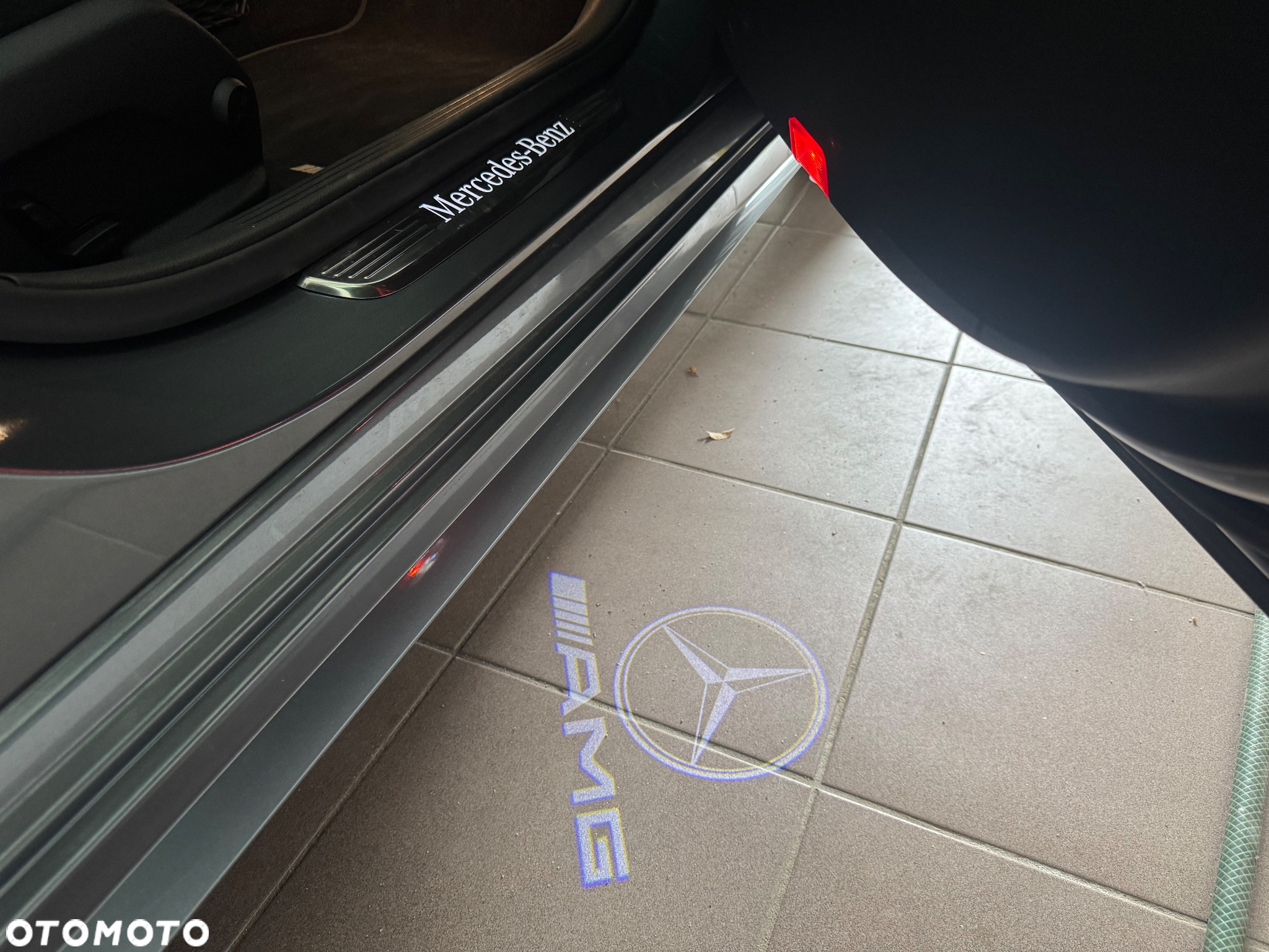 Mercedes-Benz Klasa C 220 d 4Matic T 9G-TRONIC AMG Line - 15