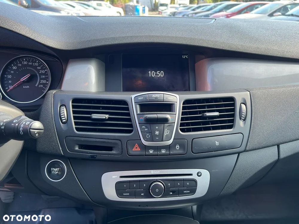 Renault Laguna 2.0 dCi Expression - 14