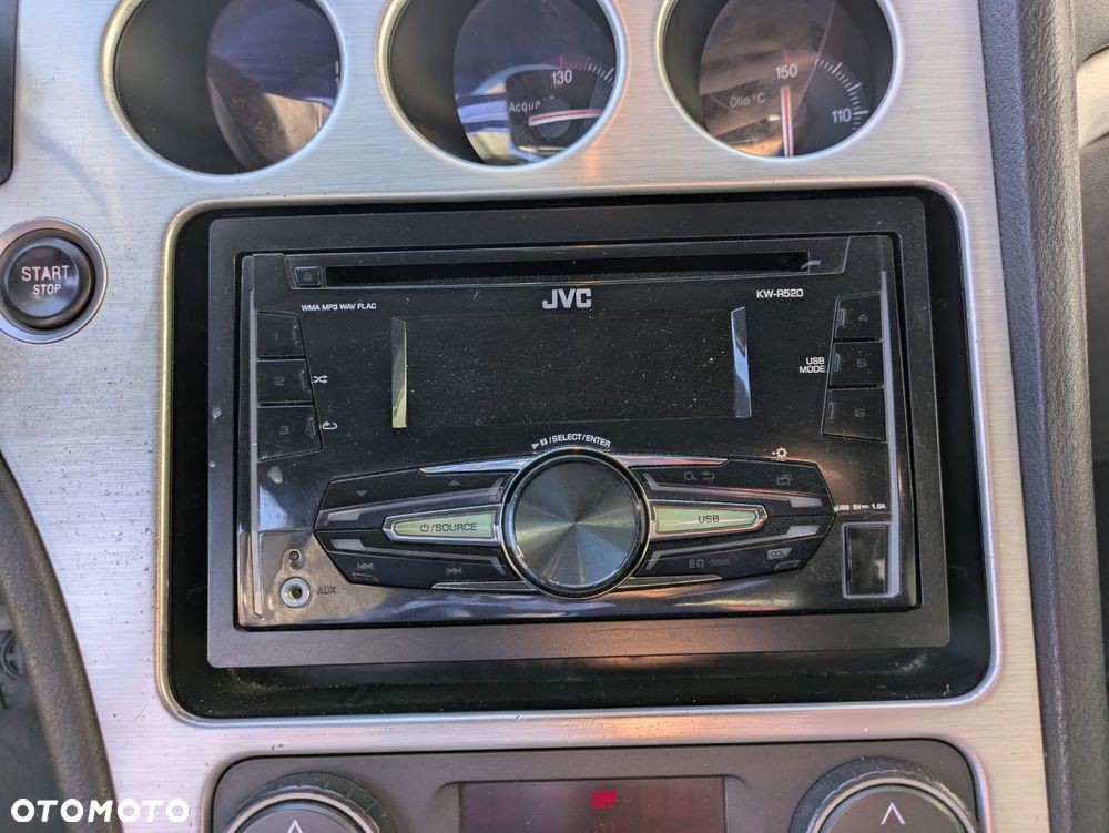 Alfa Romeo Spider 2.2 JTS 16V - 12