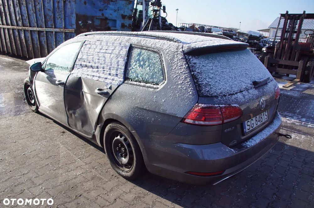 SKUP AUT MOTOCYKLI MASZYN ROLNICZYCH 692324777 ZŁOMOWANIE STACJA DEMONTAŻU POJAZDÓW AUTOSTROISZ LIPNO POJAZD NA CZĘŚCI GOLF 7 1.4 TSI 150 KM CZDA SKRZYNIA RSW LAKIER LR7H - 4