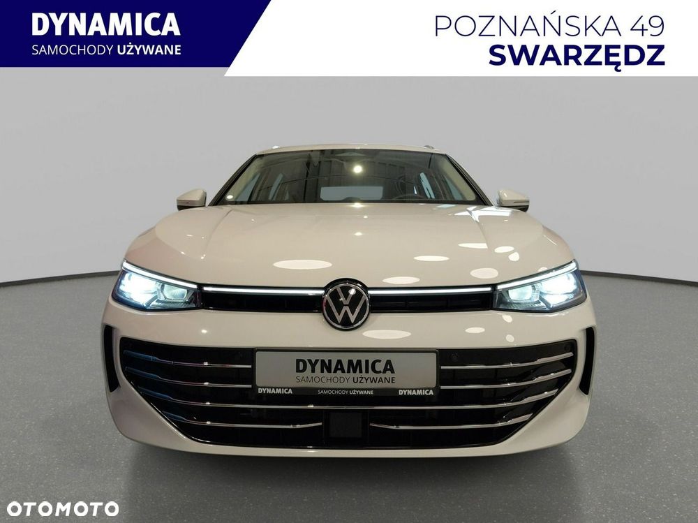 Volkswagen Passat Variant 2025 photo 2