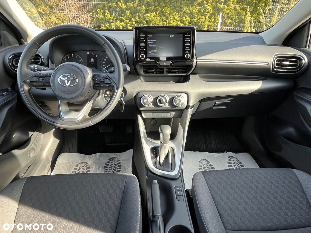 Toyota Yaris 1.5 Comfort CVT - 5