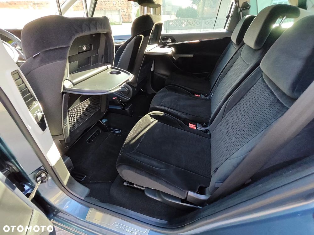 Citroën C4 Picasso 2.0 16V Exclusive - 21