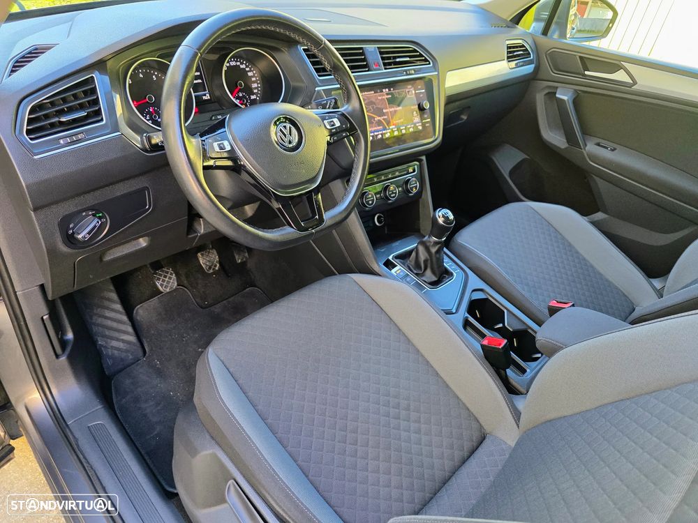 VW Tiguan 1.5 TSI Confortline - 27
