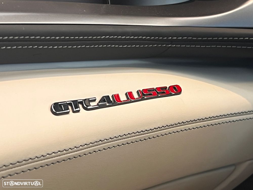 Ferrari GTC4 Lusso - 18