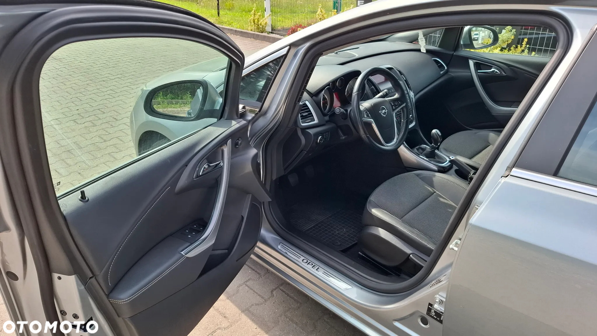 Opel Astra - 10
