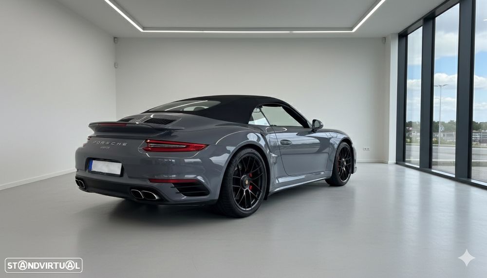 Porsche 911 (991) Turbo Cabriolet - 7