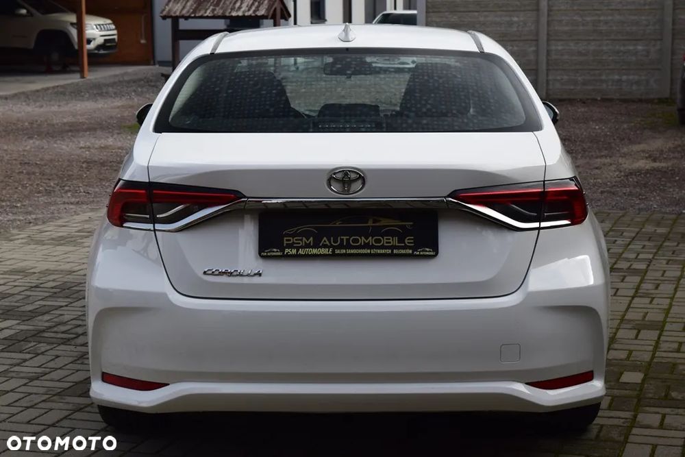 Toyota Corolla 1.5 Comfort - 11
