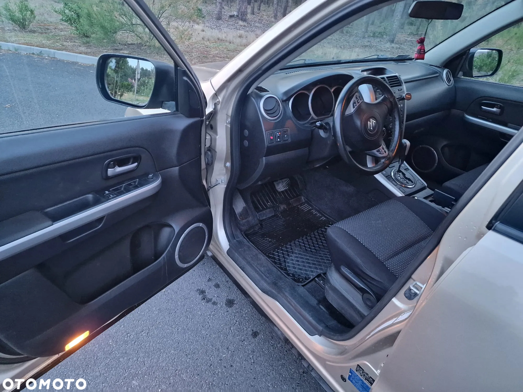 Suzuki Grand Vitara - 8