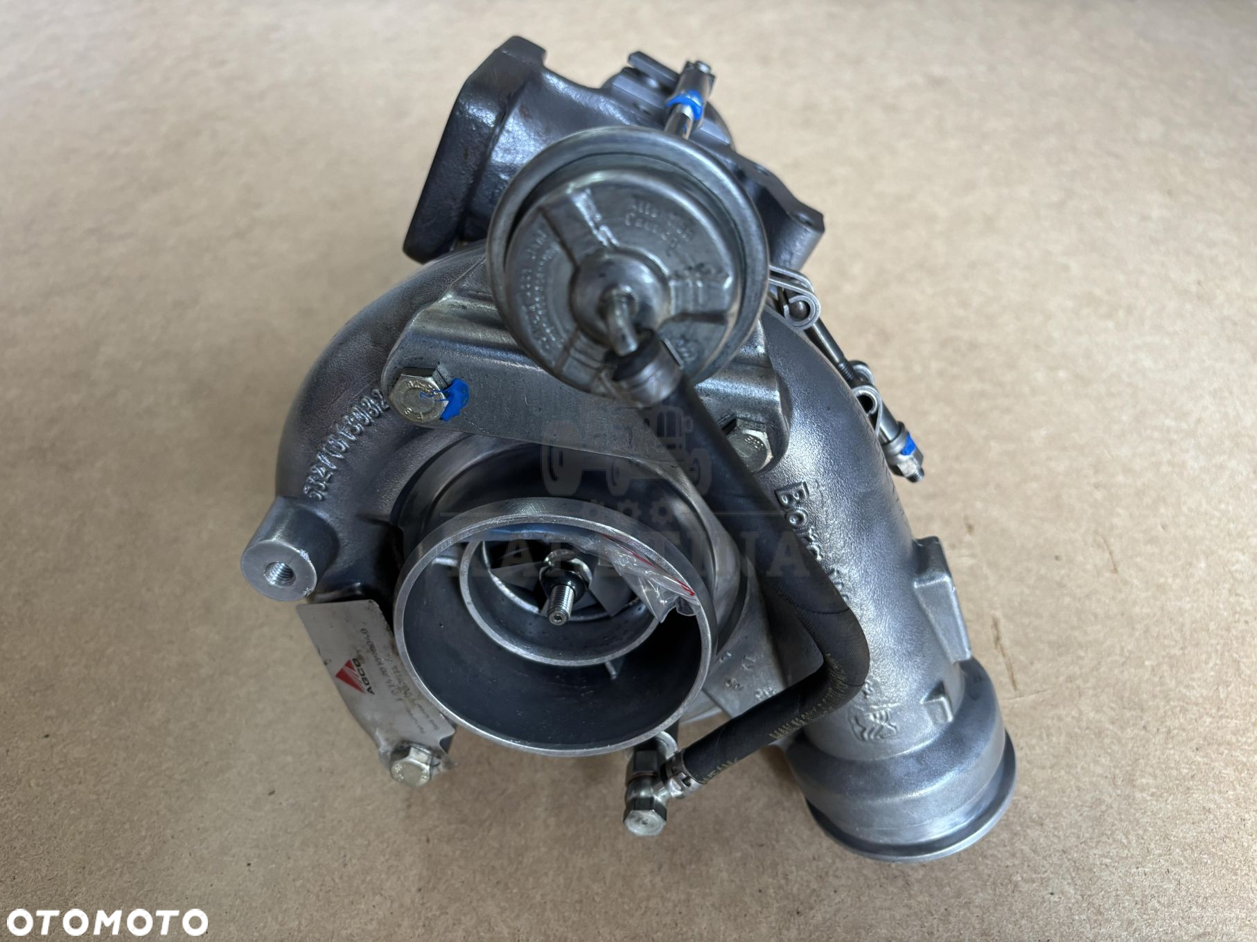 Deutz TCD7.1 - turbosprężarka 04903626 12709700013 - 3