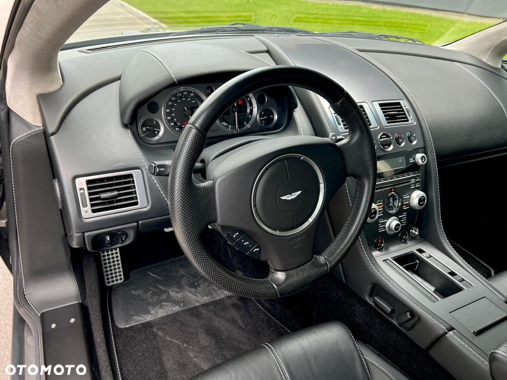 Aston Martin V8 Vantage ver-4-7-sportshift - 20