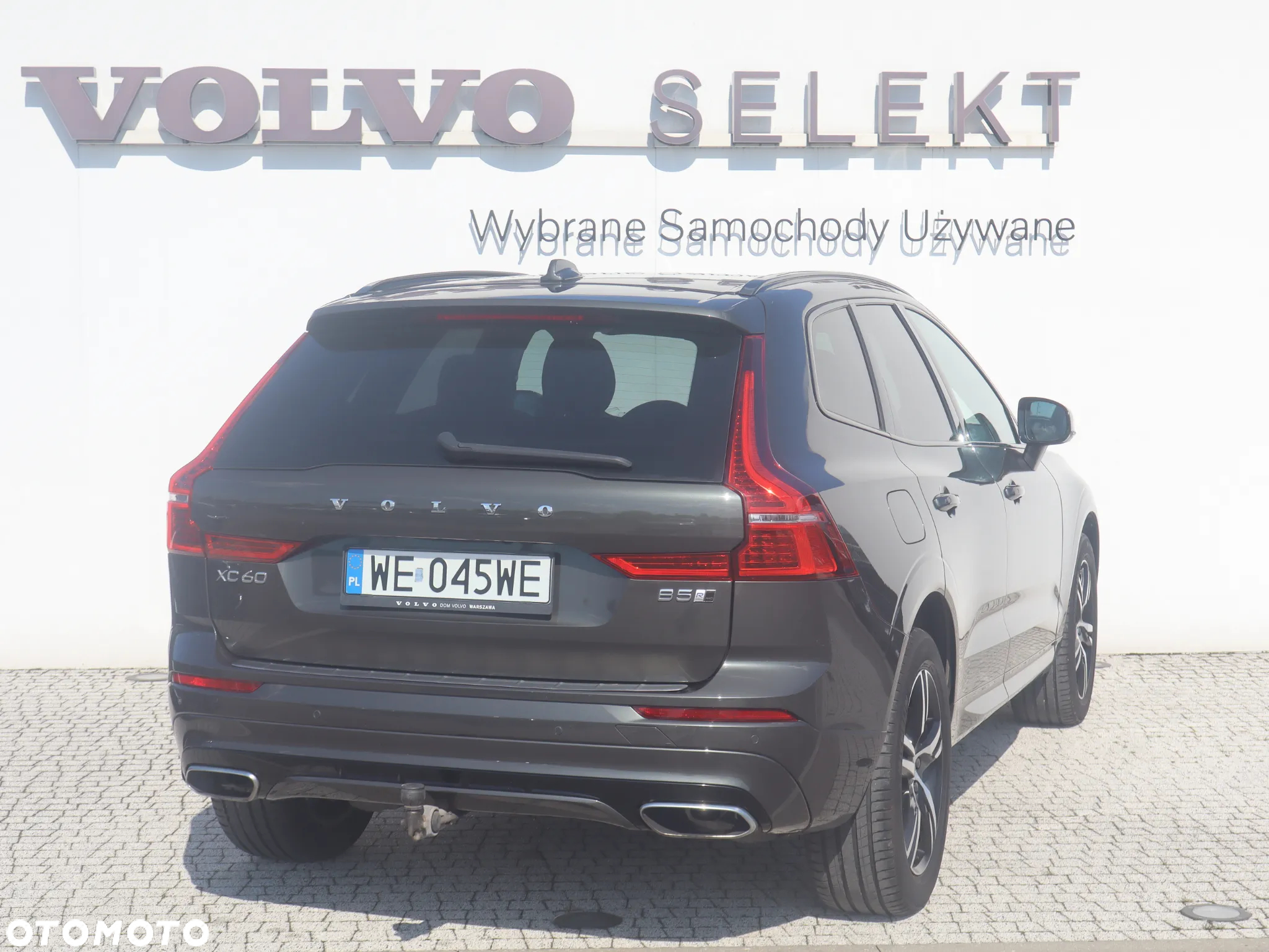Volvo XC 60 B5 D AWD R-Design - 5
