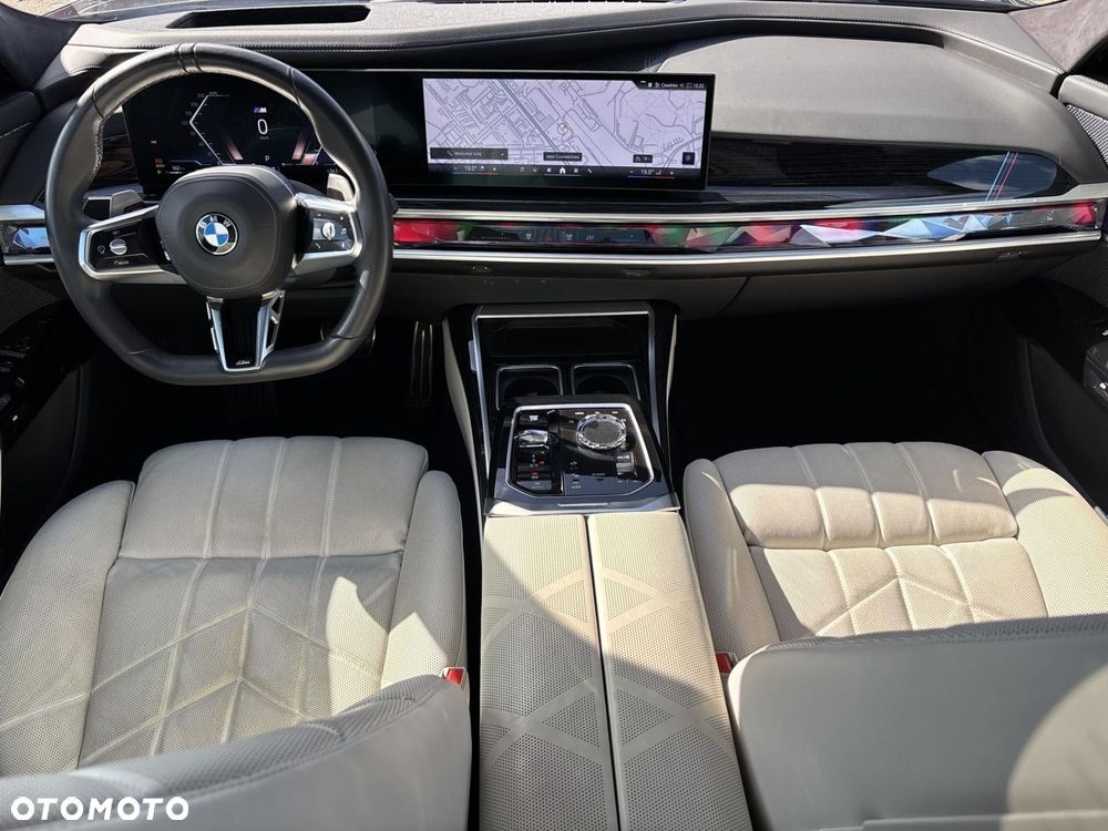 BMW Seria 7 - 9