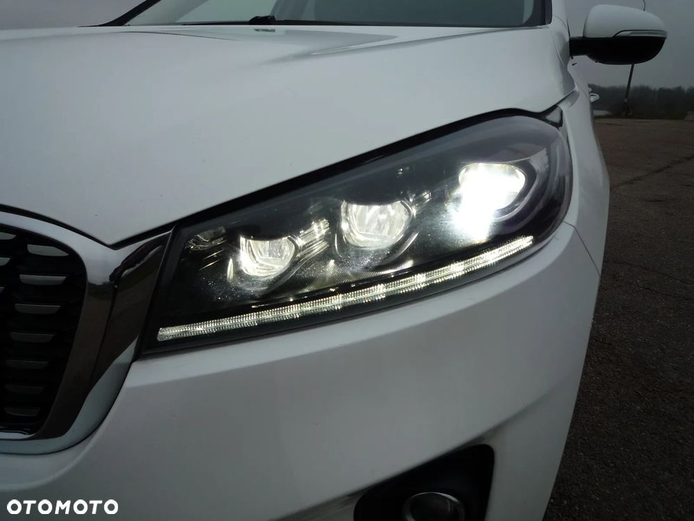 Kia Sorento 2.0 CRDI Business Line Plus - 12