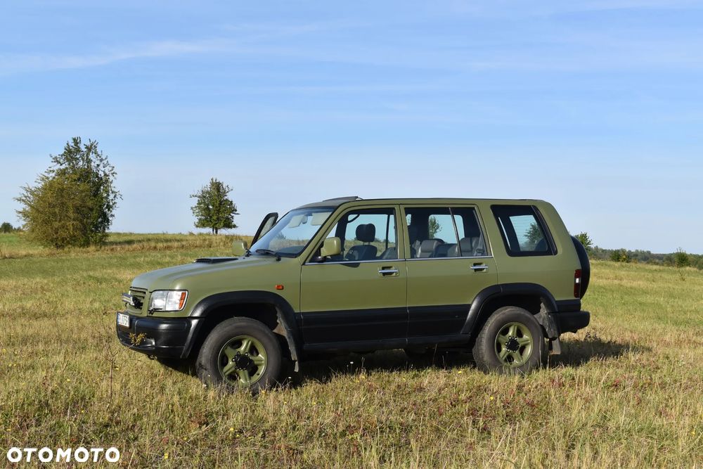 Isuzu Trooper - 6