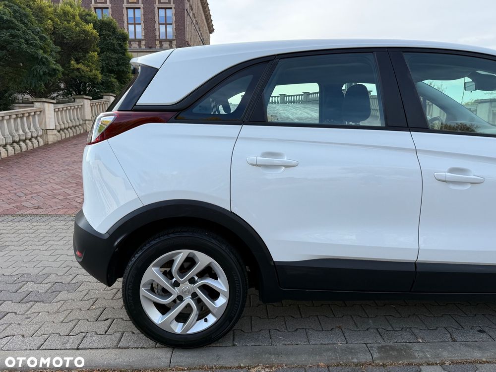 Opel Crossland X 1.2 T Design Line S&S - 27