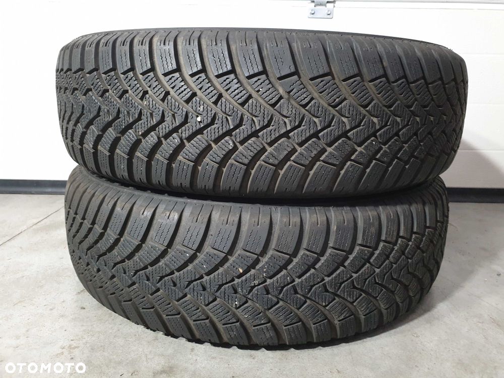 2szt. 215/65/17 99H Falken Eurowinter HS01 SUV 7mm 2018r [ 5011 ]