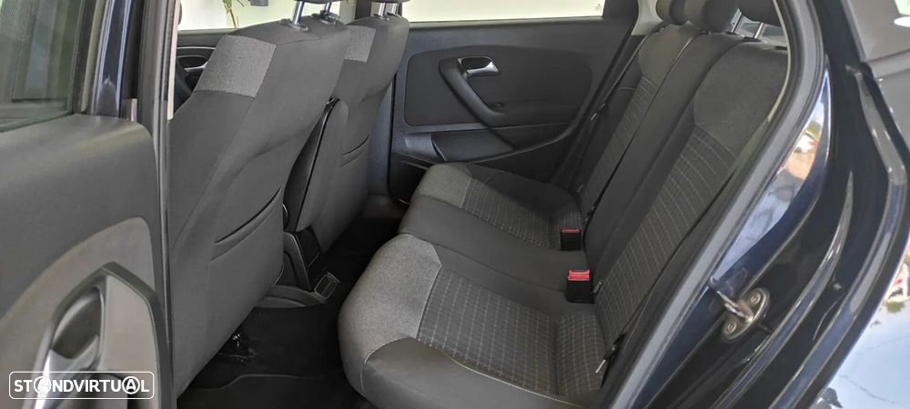 VW Polo 1.0 Confortline - 19