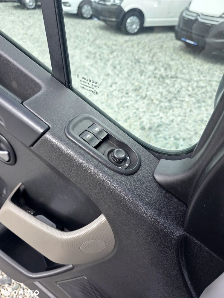 Renault RENAULT MASTER 2.3 DCI 145 KONNA CHŁODNIA KONVEKTA MAX KLIMA 236 TKM PRZEBIEGU GWARANCJA - 17