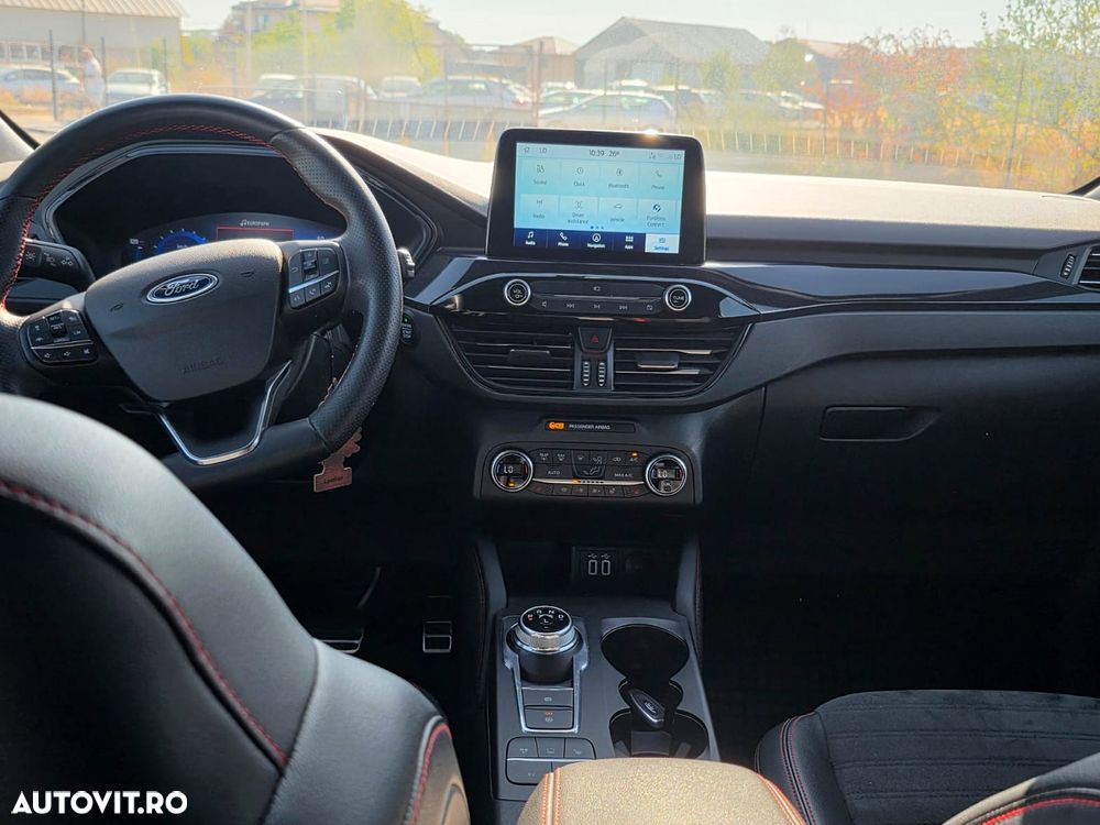 Ford Kuga 2.5 Duratec PHEV ST Line X - 4