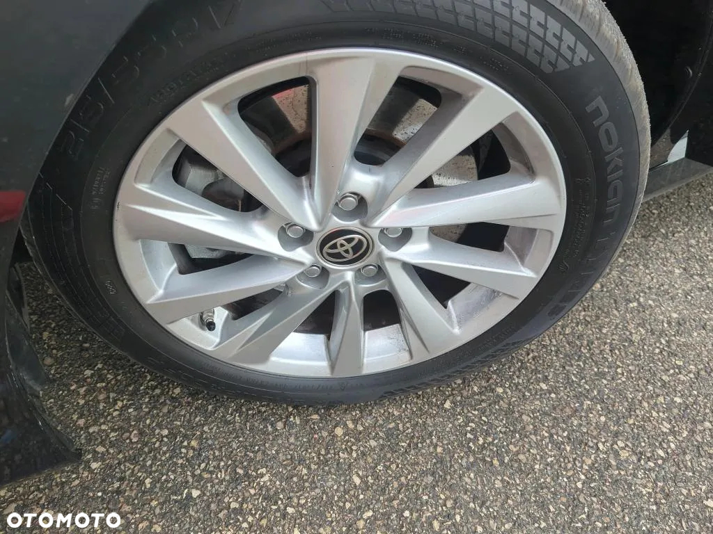 Toyota Camry 2.5 Hybrid Comfort CVT - 5