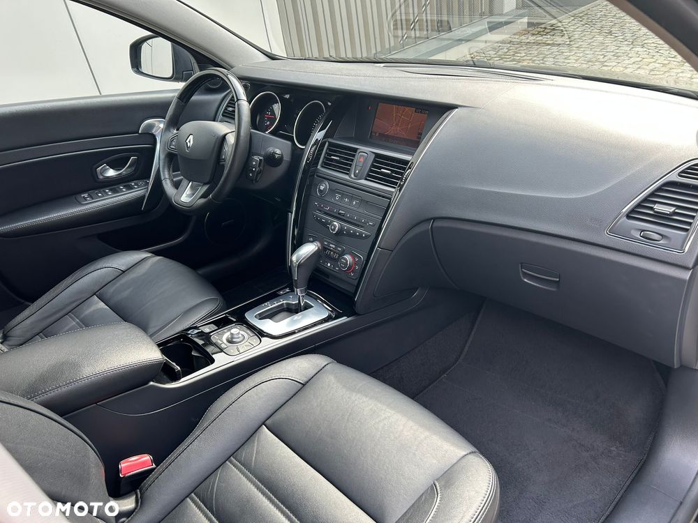 Renault Latitude - 21