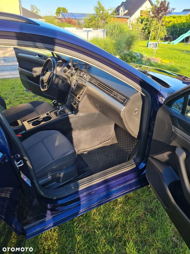 Volkswagen Passat 1.6 TDI (BlueMotion Technology) Comfortline - 18