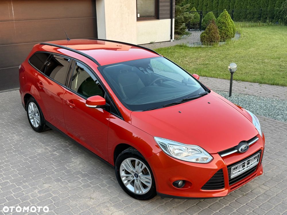 Ford Focus 1.6 Edition - 10