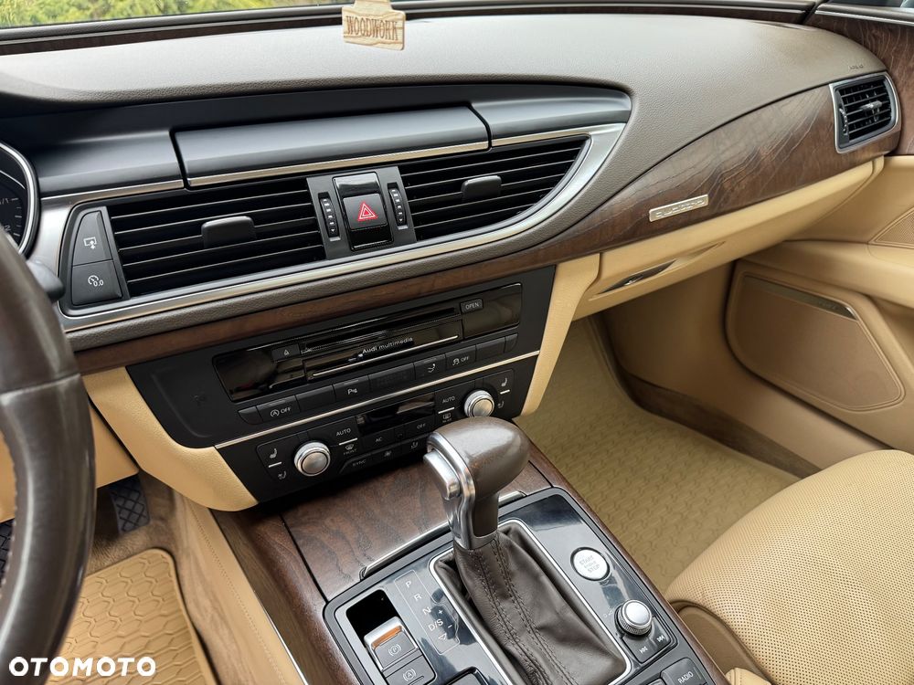 Audi A7 Sportback 3.0 TDI quattro S tronic sport selection - 14