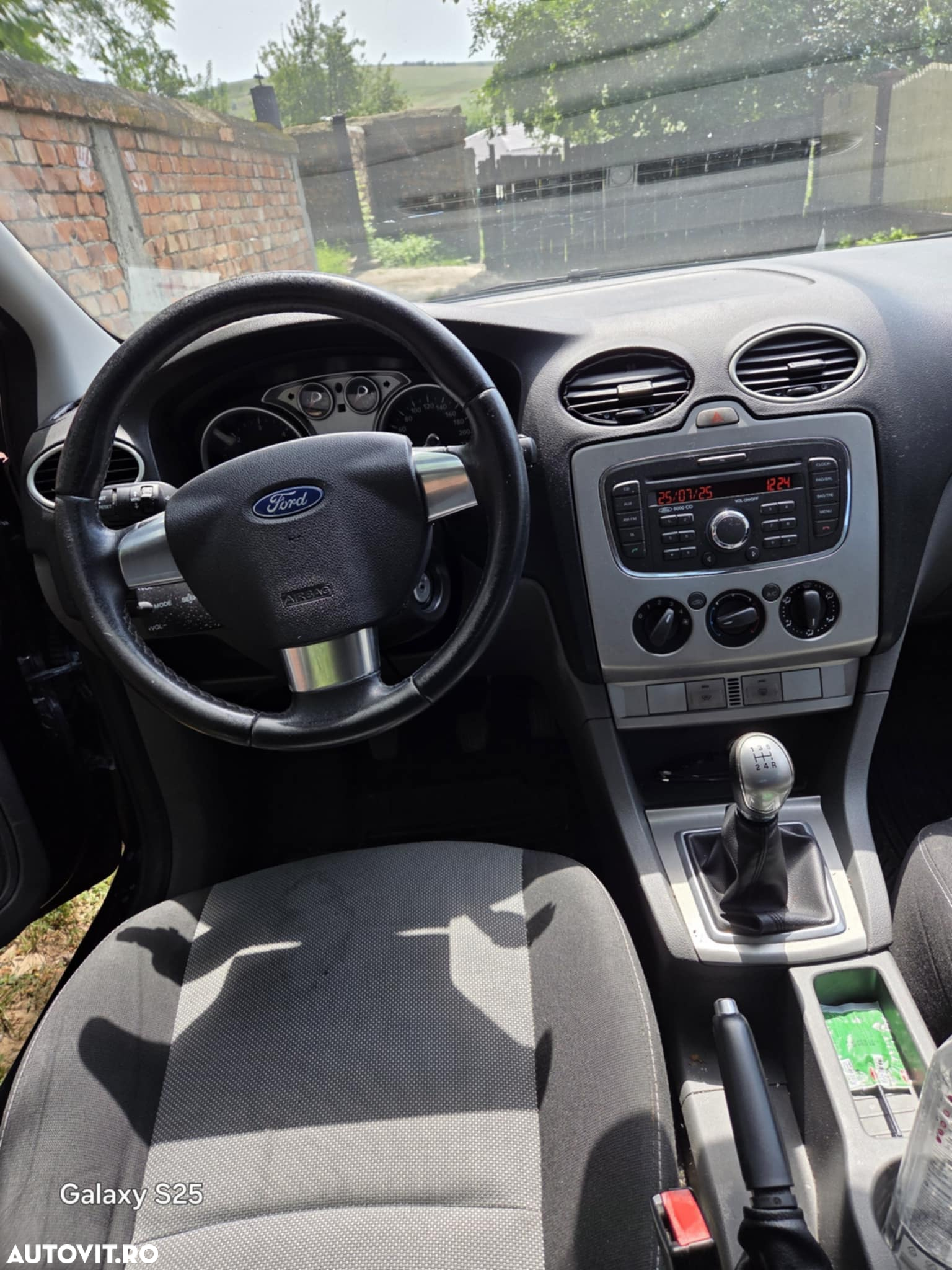 Ford Focus 1.6 TDCi Ambiente - 8