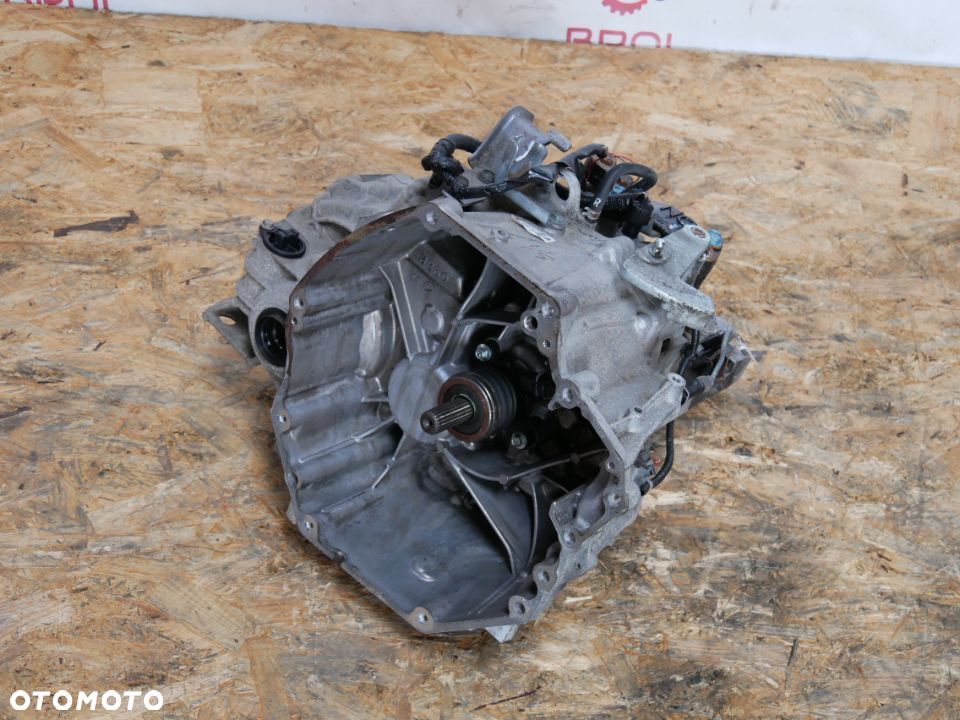 SKRZYNIA BIEGÓW NISSAN QASHQAI 1.6 DCI 13' BB60D - 1