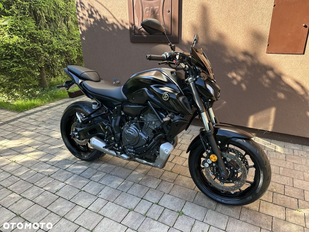Yamaha MT - 14