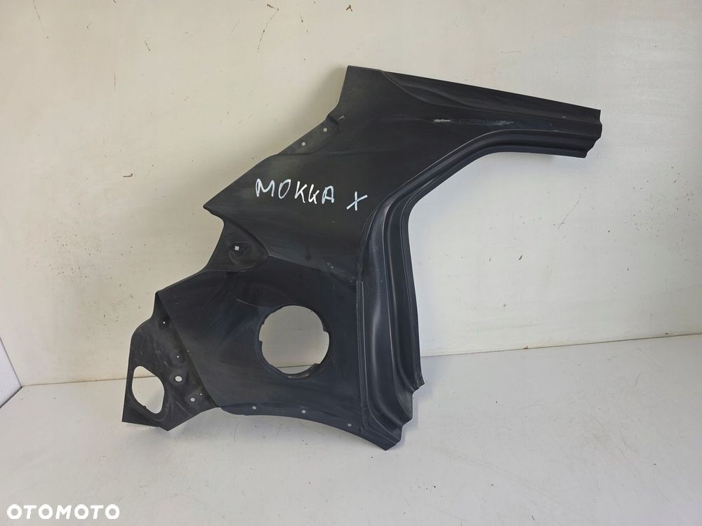 Błotnik poszycie tył prawy OPEL Mokka X