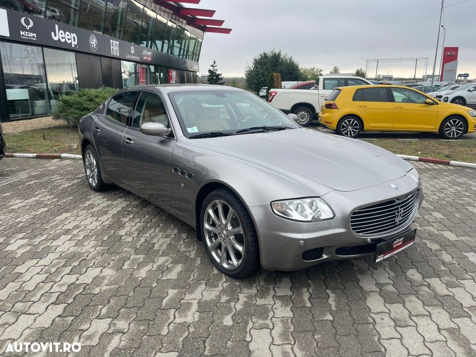Maserati Quattroporte - 3