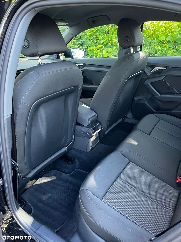 Audi A3 Limousine 35 TFSI mHEV S tronic - 32