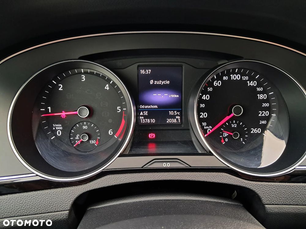 Volkswagen Passat 2.0 TDI BMT Comfortline - 8