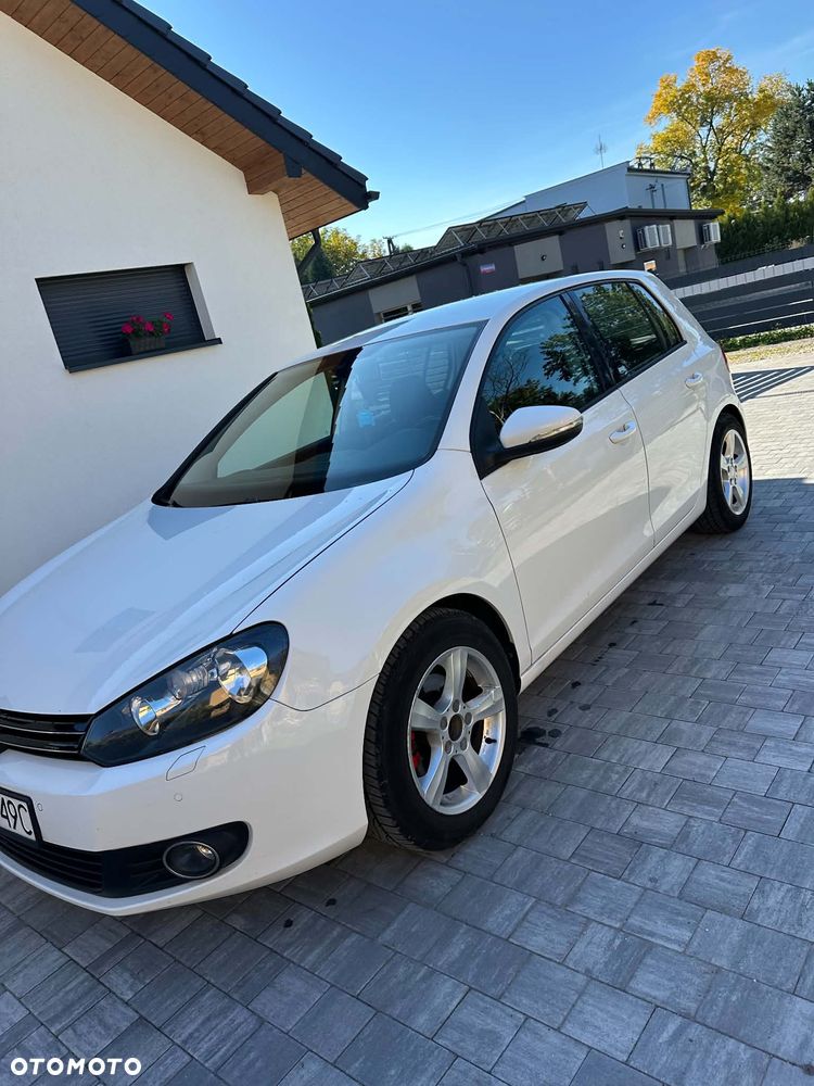 Volkswagen Golf - 11