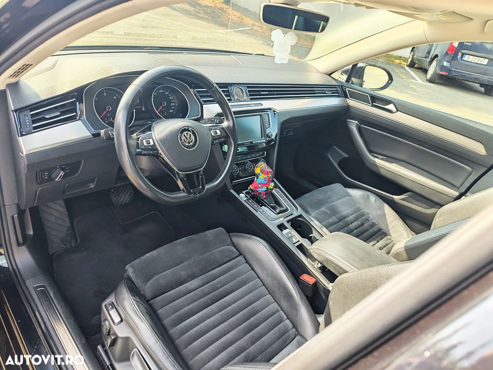 Volkswagen Passat 2.0 TDI DSG 4Motion Highline - 7