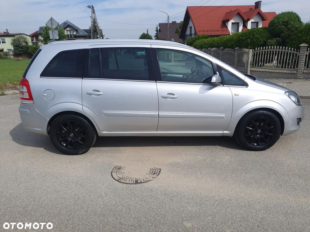 Opel Zafira 1.8 Enjoy - 7