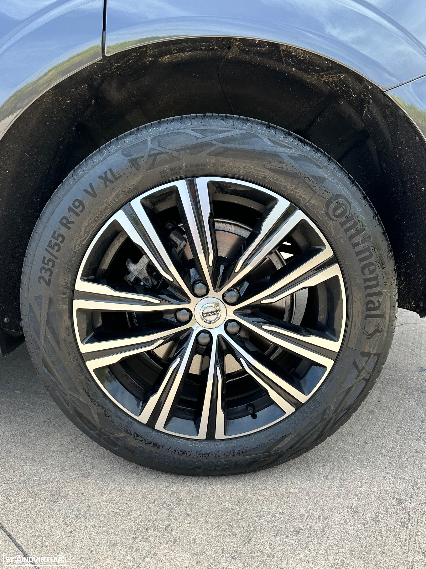 Volvo XC 60 2.0 B4 R-Design Geartronic - 13