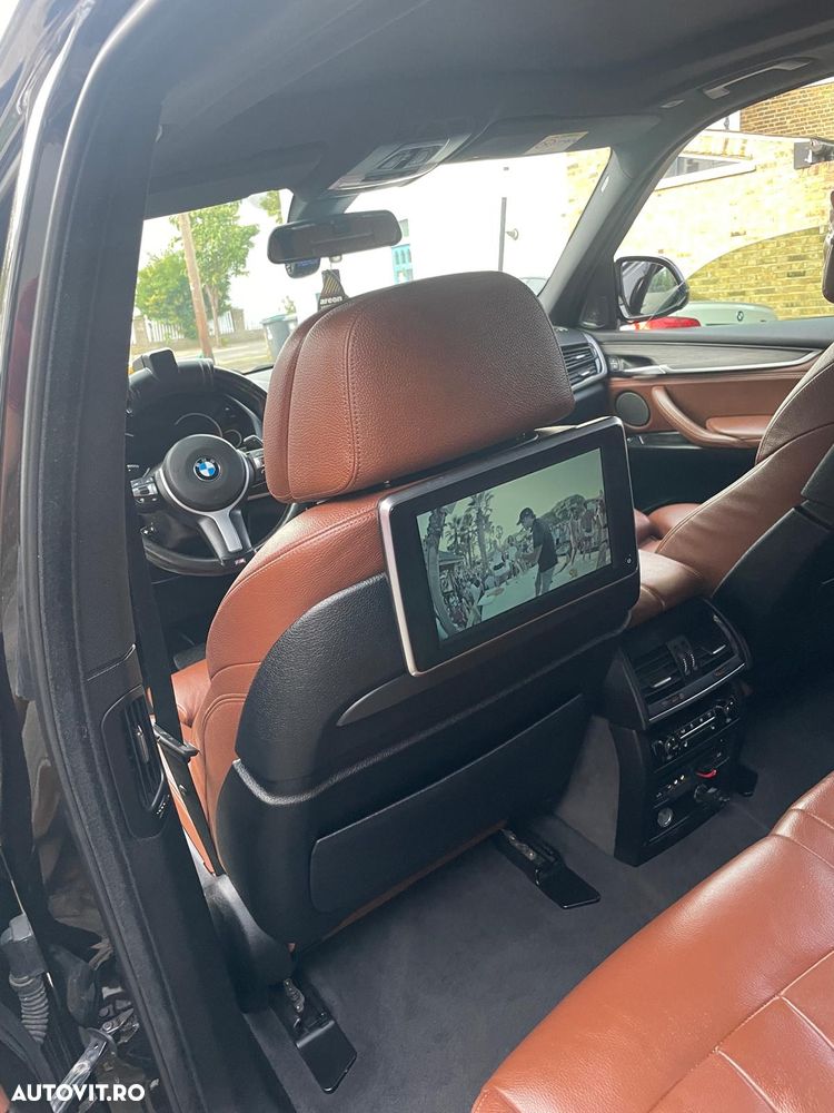 BMW X5 M M50d - 12