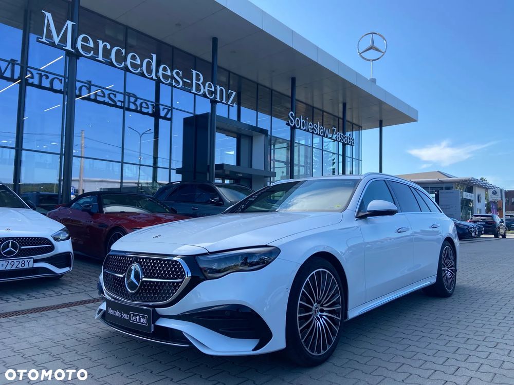 Mercedes-Benz Klasa E 220 d mHEV 4-Matic AMG 9G-Tronic - 1