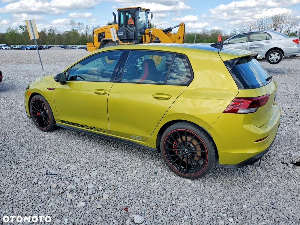 Volkswagen Golf GTI 2.0 TSI OPF DSG Performance - 2